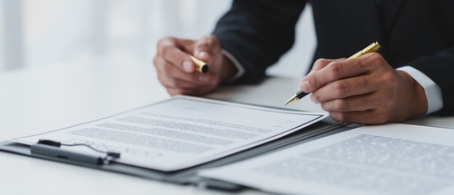 Must Your Houston Car Accident Attorney Contract Be Written by Law? - Payne Law Firm