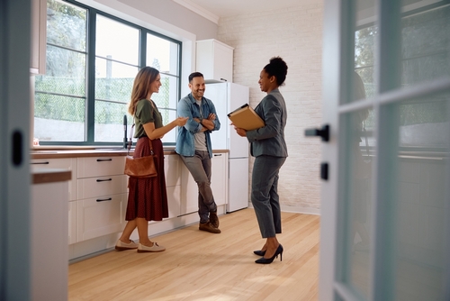 Philadelphia Home Buyers Meeting With Real Estate Agent